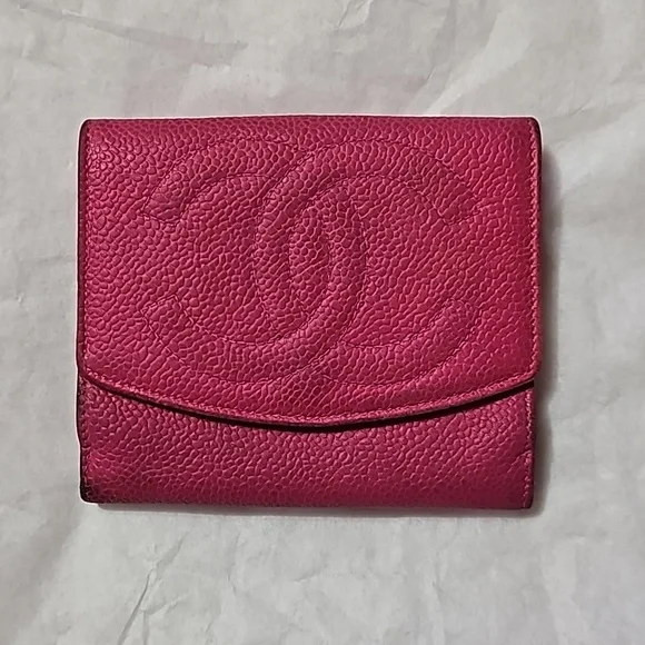 Chanel Pink Caviar Leather Wallet - Picture 1 of 12